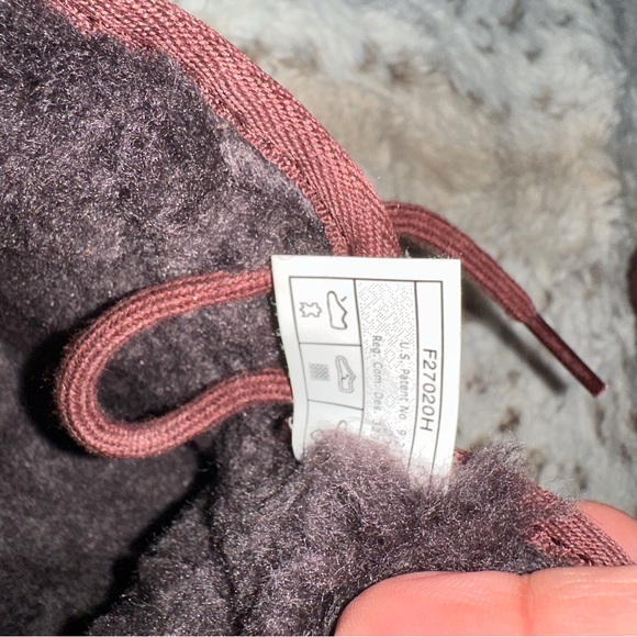 UGG X REESE’S BOOTS (limited edition) - Picture 6 of 12